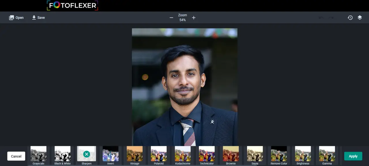 Why Use FotoFlexer